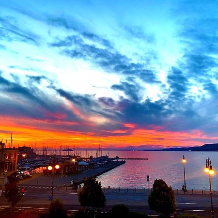 Five Flowers Guest House Triest Exterior foto